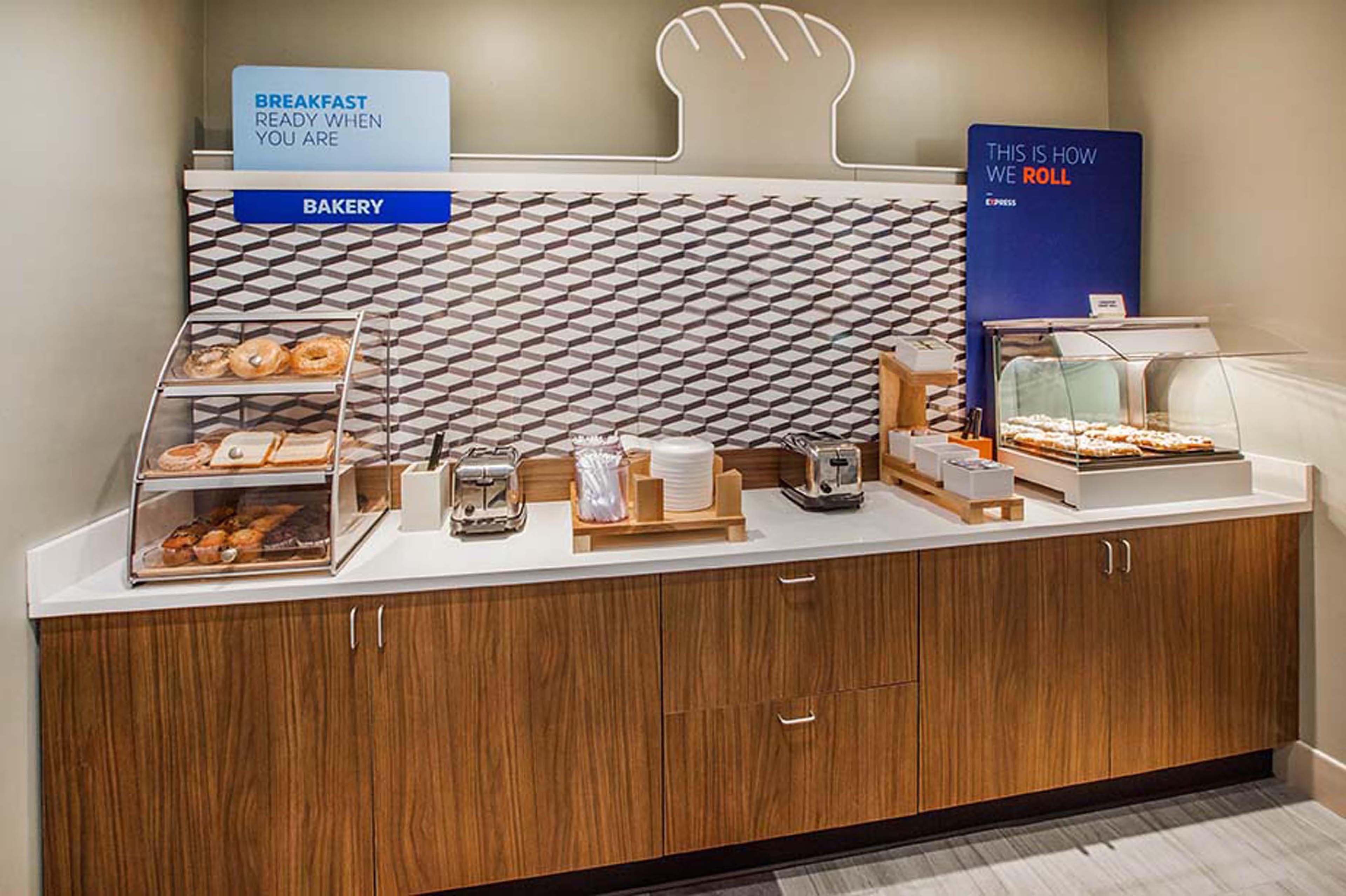 Holiday Inn Express Hotel & Suites Bartlesville By Ihg Eksteriør bilde